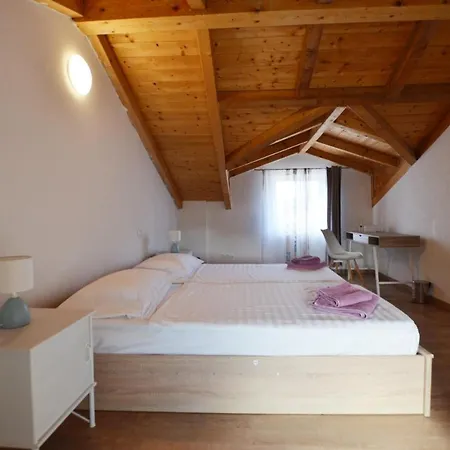 Anela House Сasa de vacaciones Kanfanar